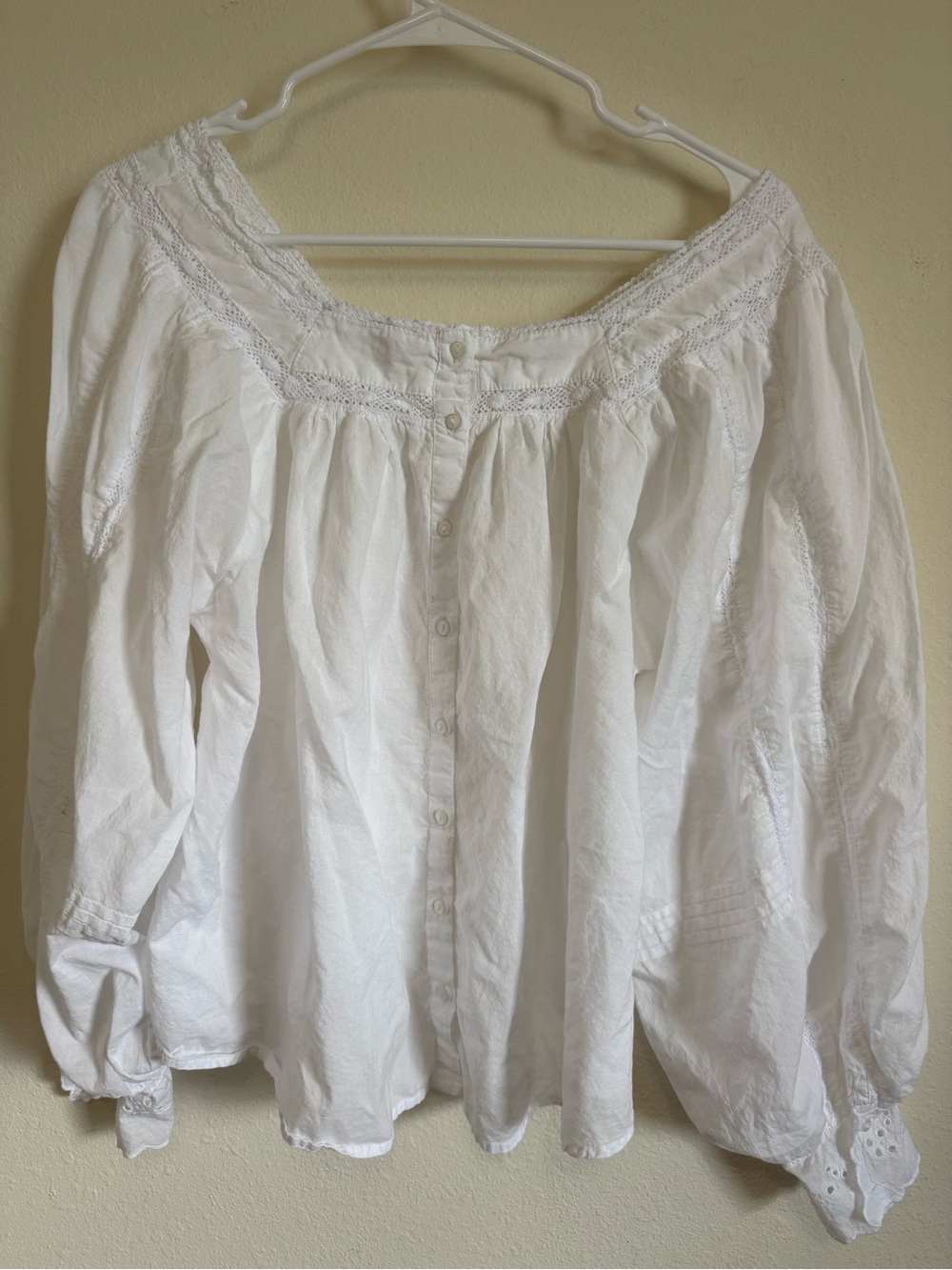 Bohemian White Embroidered Long-Sleeve Peasant Top - Picture 4 of 4